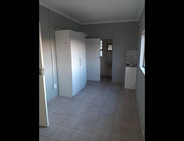 0 BEDROOM PROPERTY TO RENT IN GOODWOOD CENTRAL